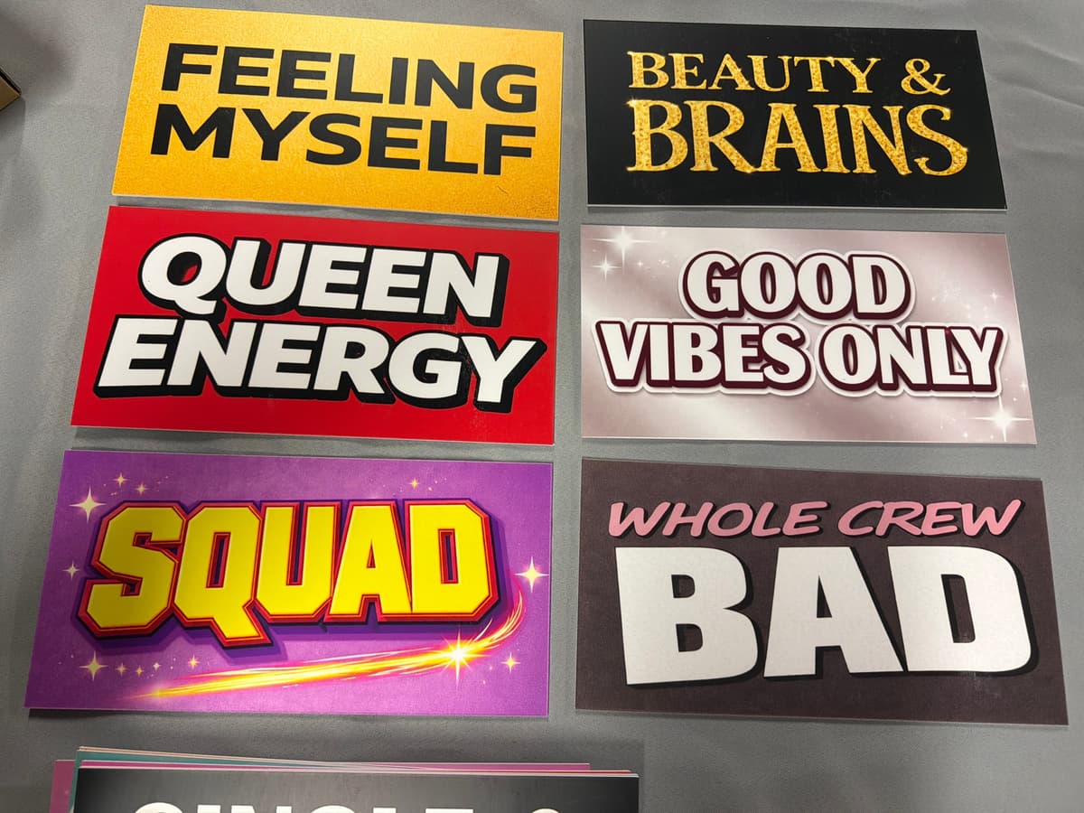 Funny Signs For Photo Shoot (16 Signs)