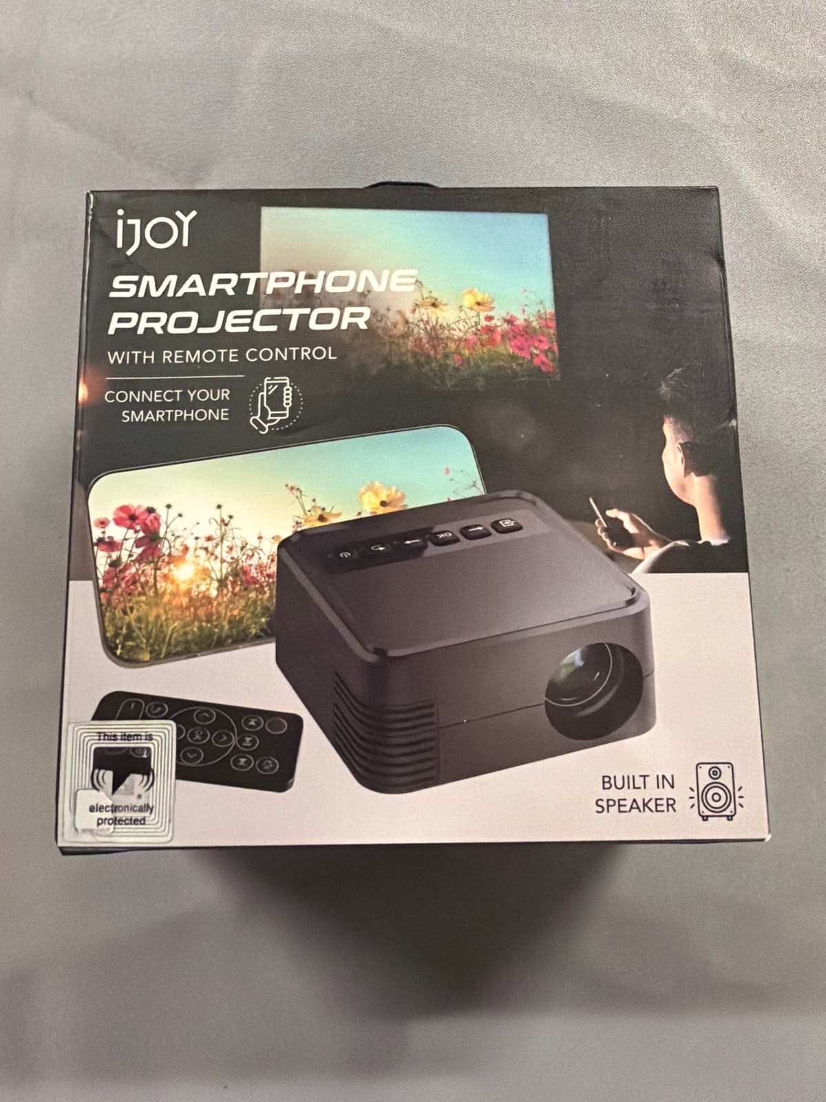 IJoy Black Smartphone Projector