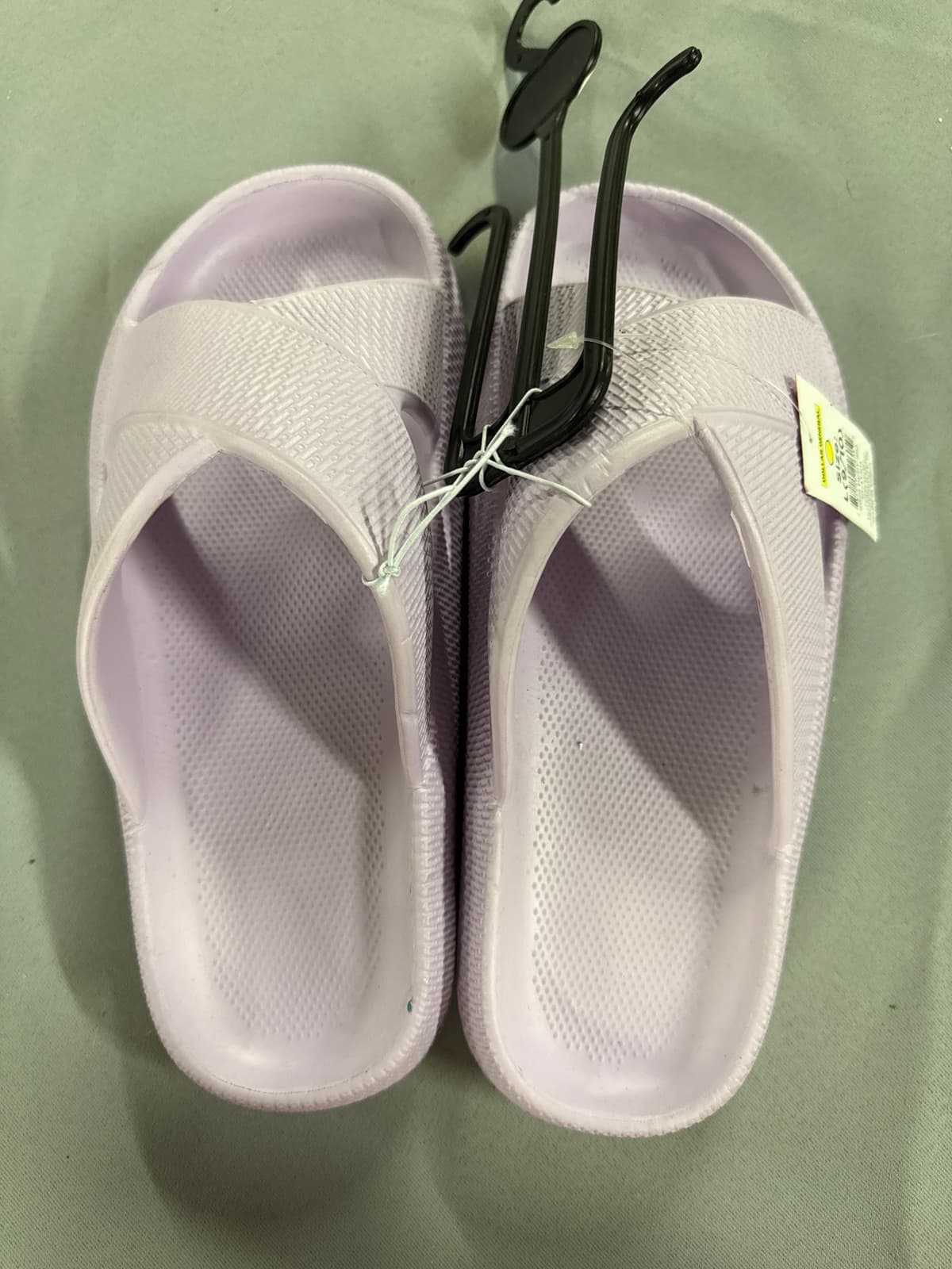 Woman’s Lavender Slides (Sz 9/10)