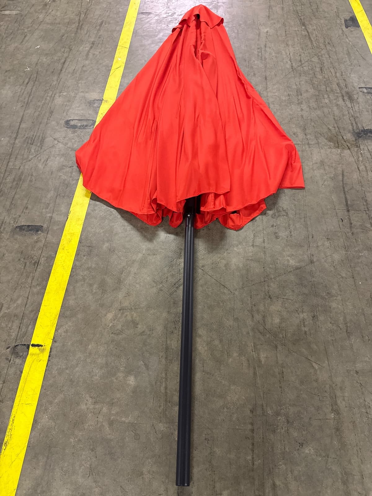 Wikiwiki 11FT Patio Umbrella Red