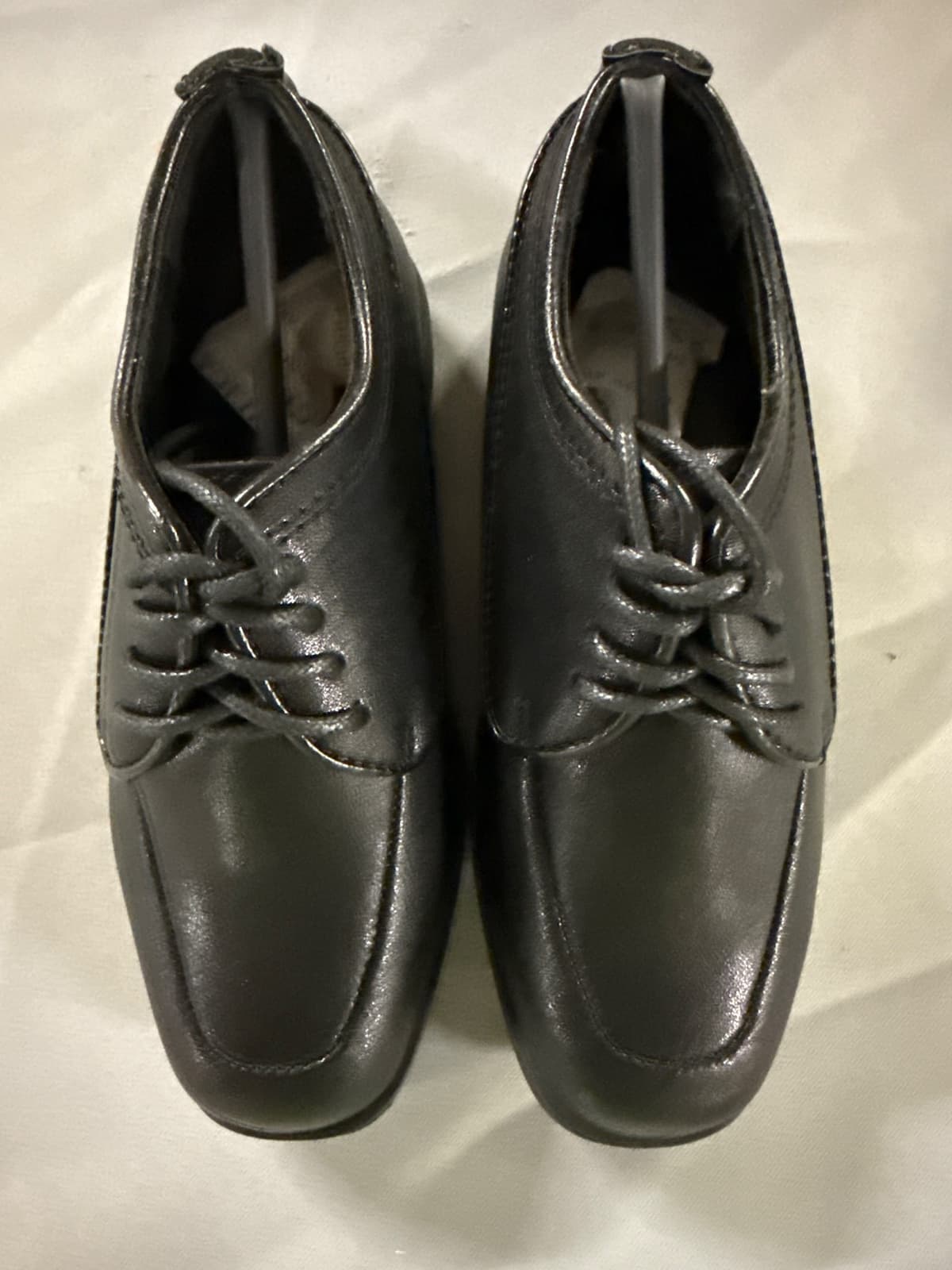 Boys' Classic Black Oxfords (12M)