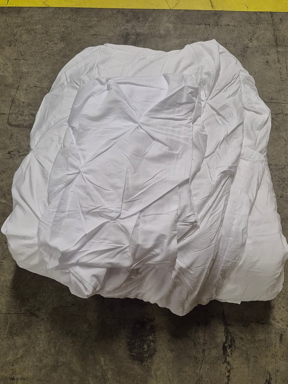 White 3pcs Comforter Set (King)