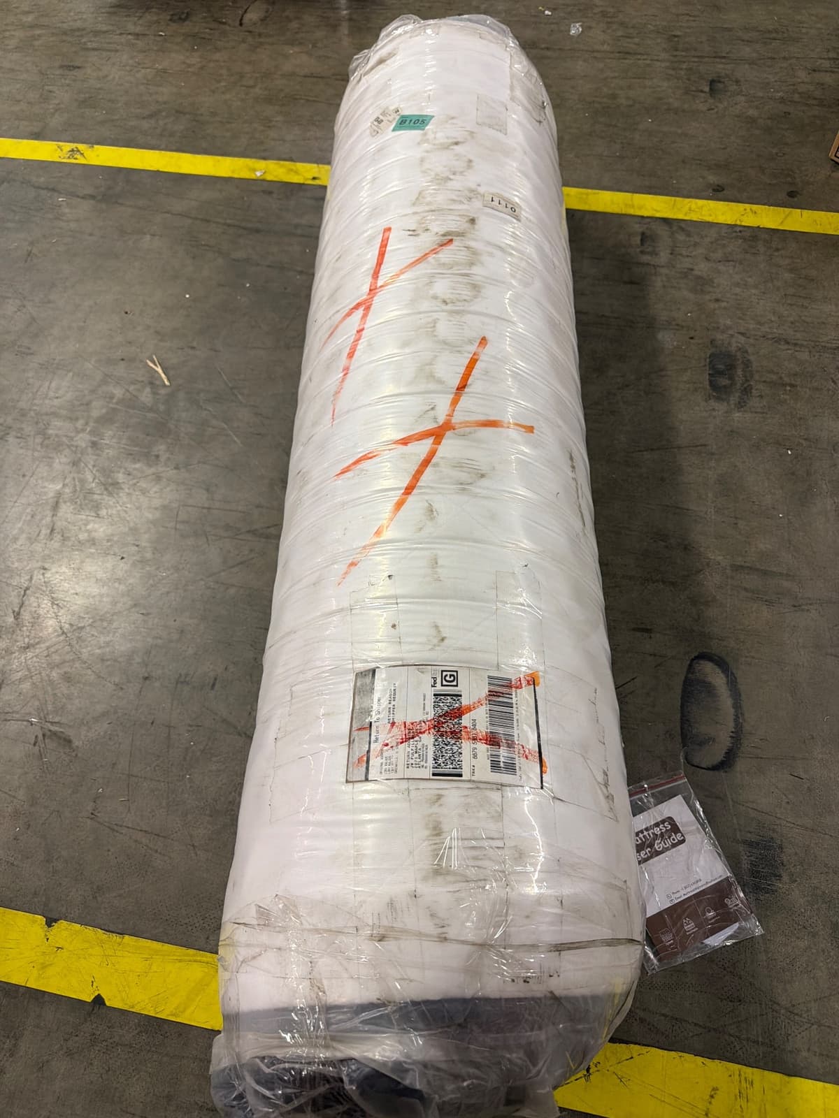 Queen Size Hybrid Mattress Unknown Thickness/Brand